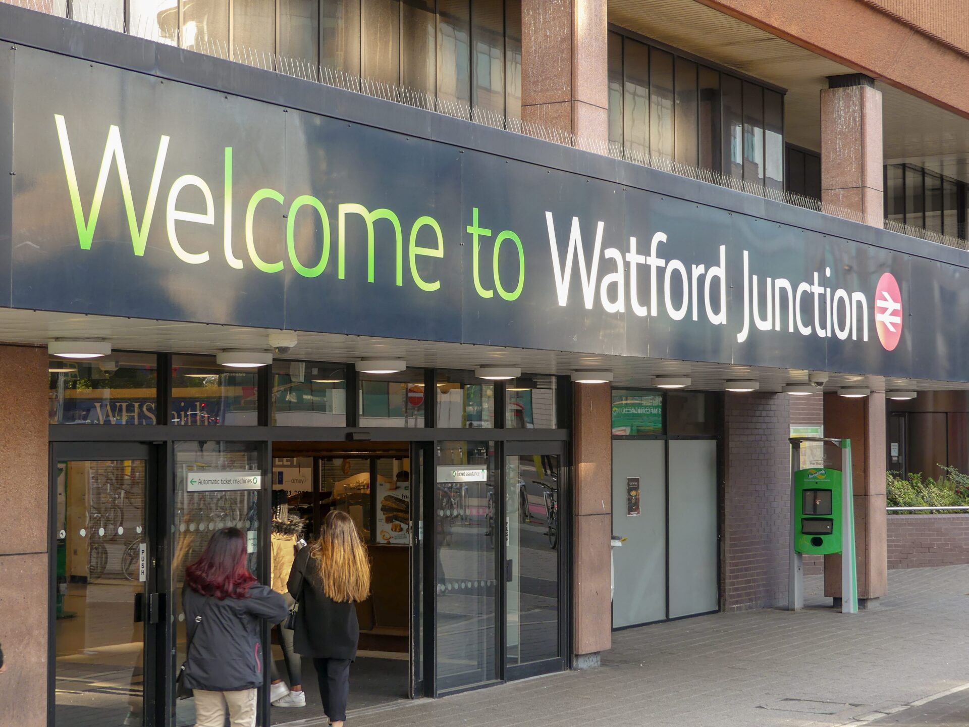 watford junction Job vacancy and some news from Sheridan Lifts
